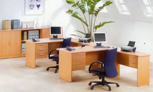 Những điều cần lưu ý để kê bàn làm việc hợp phong thủy